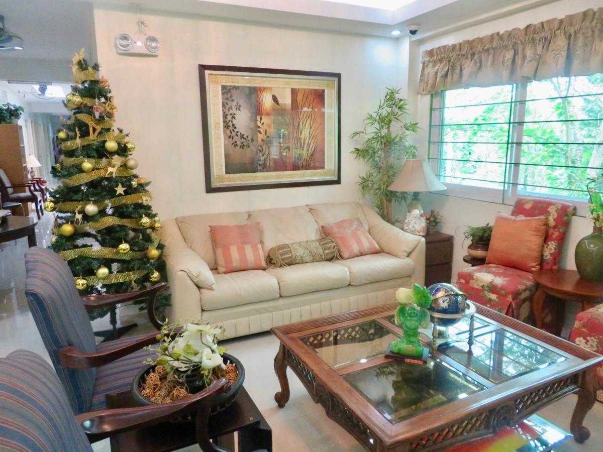 All Care Bed And Breakfast Tagaytay City Esterno foto